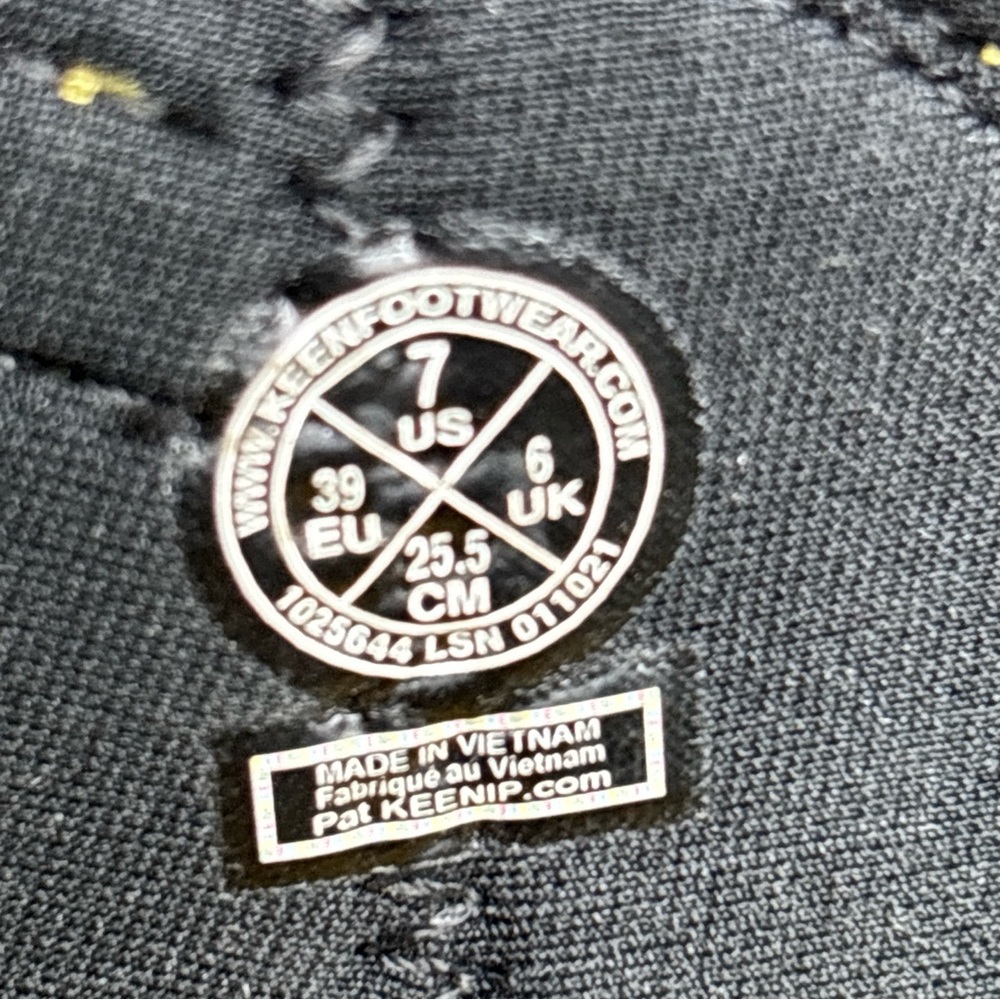 Keen Hiking Sandals Blue Yellow Women’s Size 8.5 (Mens 7) Outdoor Open Toe - Picture 11 of 12